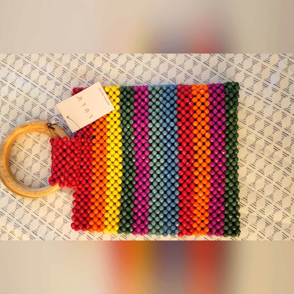 Lulu Multiple color bag with wooden handle